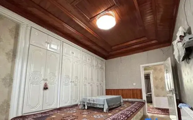Yining Jingya Hefeng Homestay