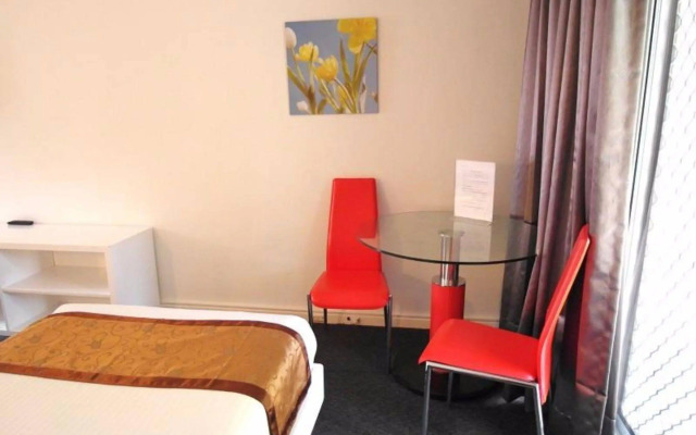 Econo Lodge Rivervale