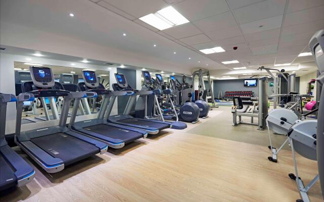 Hilton St Anne's Manor, Bracknell