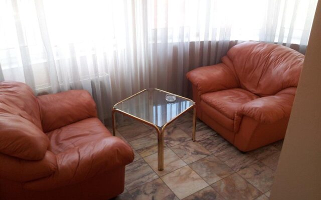 Hostel Oana