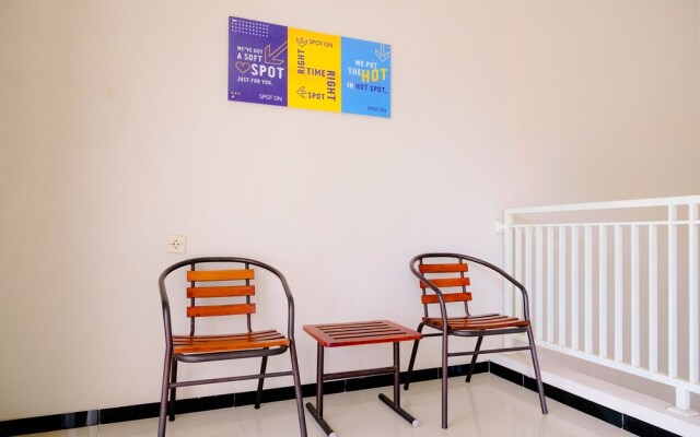 Singgalang Family Residence by OYO Rooms