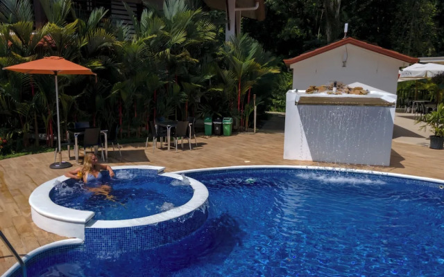 Terrazas del Caribe Hotel