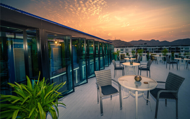 Royal Pavilion Hua Hin Hotel