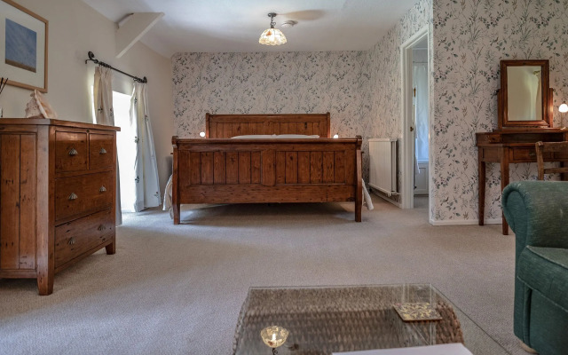 Tŷ Mawr Country Hotel