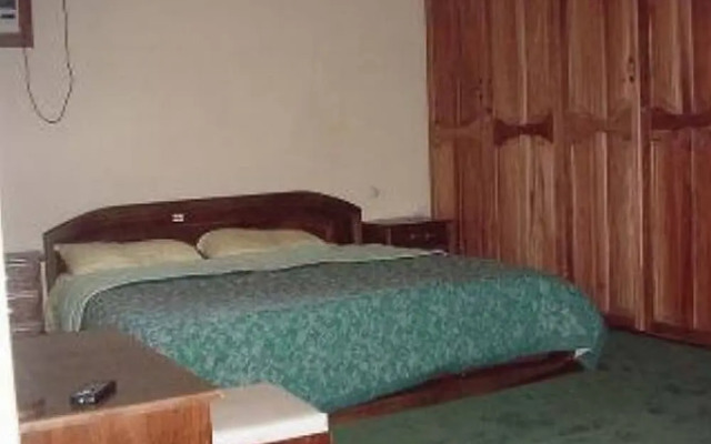 Room-garentiti Apartment - Silver Room i