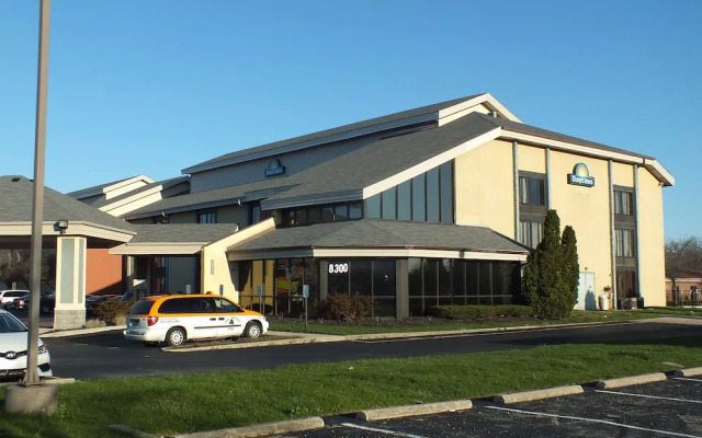 Days Inn & Suites Indianapolis, Castleton