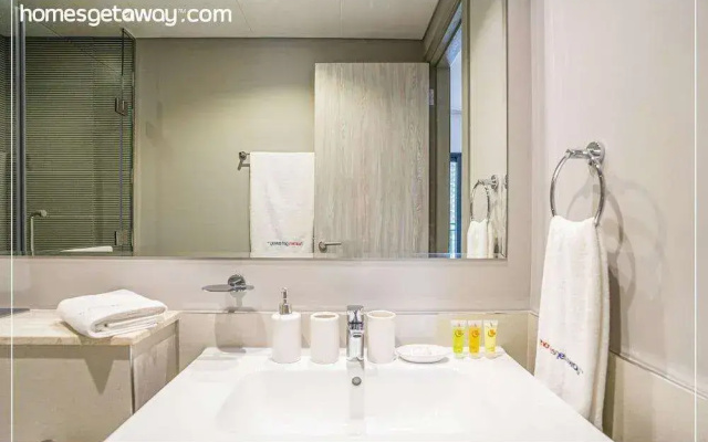 HomesGetaway - Cozy 1BR in Zada Tower