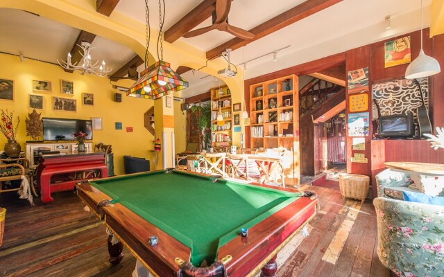 Dali Mufu International Youth Hotel