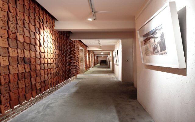Zuo You Ke Theme Hotel