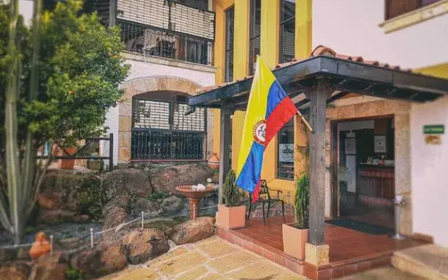 Hotel Las Rocas Resort