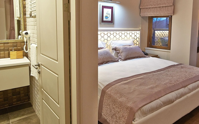 Arart Hotel
