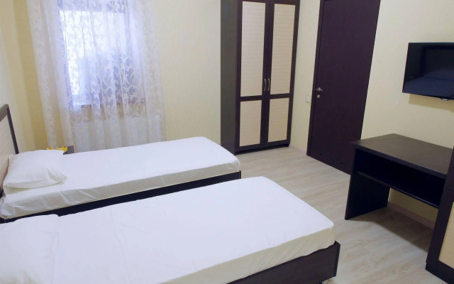 New Life Luxury Hostel