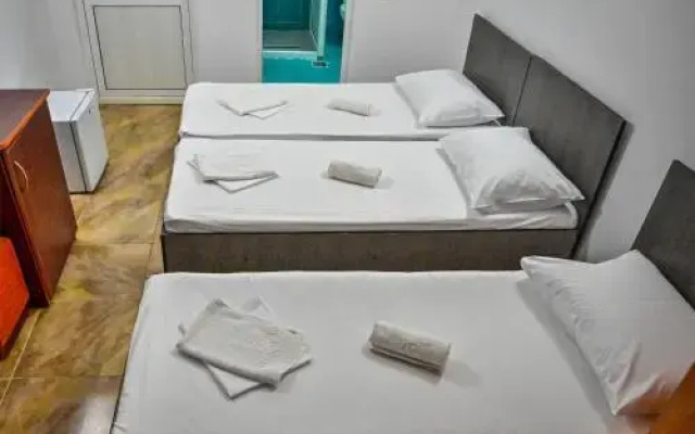Hotel Eram Shiraz