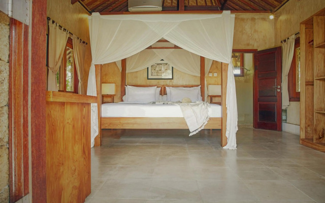 Three Monkeys Villas