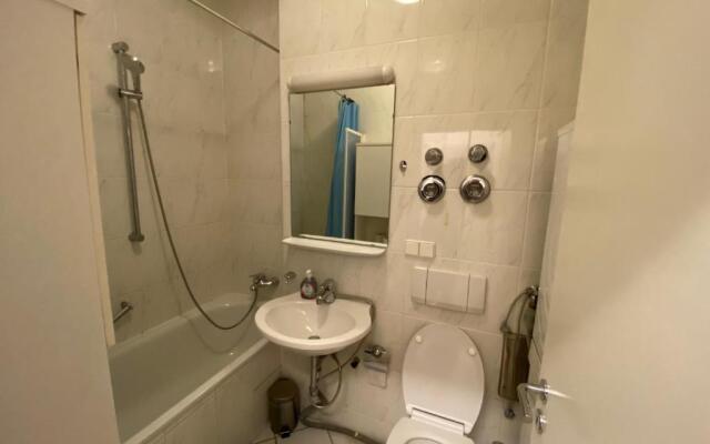 2 Zimmer Appartement am Bismarckplatz Heidelberg