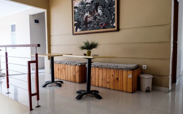 Lagoon Guest House By RedDoorz