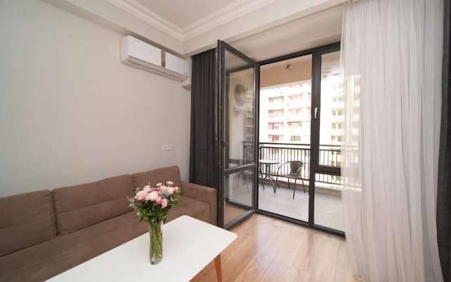 Modern 1-bedroom apartment by Sweet Home