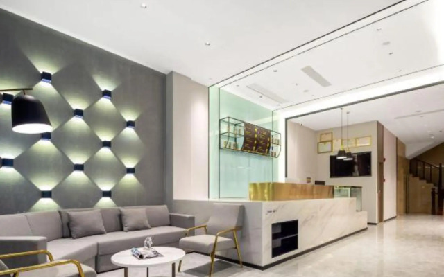 7 Days Premium Hotel (Sanya Romance Park University Town)
