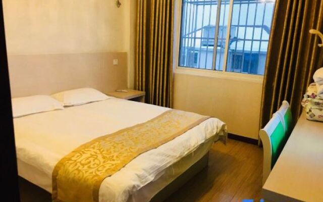 Mengli Shuixiang Hotel