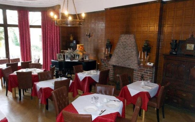 Dillons Hotel - B&B