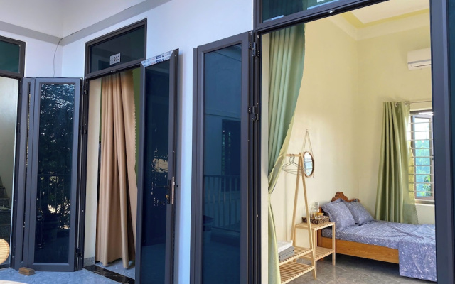 NhaBoong-Homestay Riverside Ninh Binh – Guest Rooms – Gia Vien