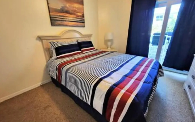 Oceanview Penthouse Deluxe - Sleeps 6 Pe206