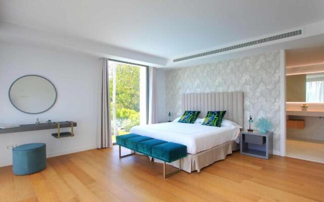 2244 new modern luxury villa in puerto banus
