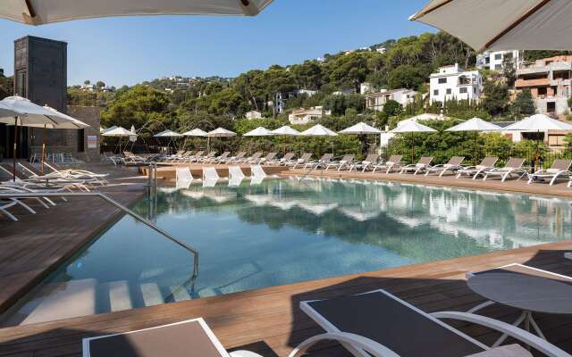 Talaia Plaza Ecoresort
