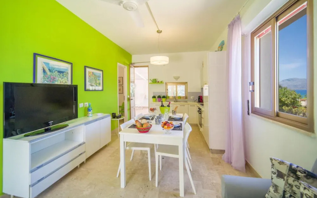 Nice Home in Balestrate With 3 Bedrooms and Wifi