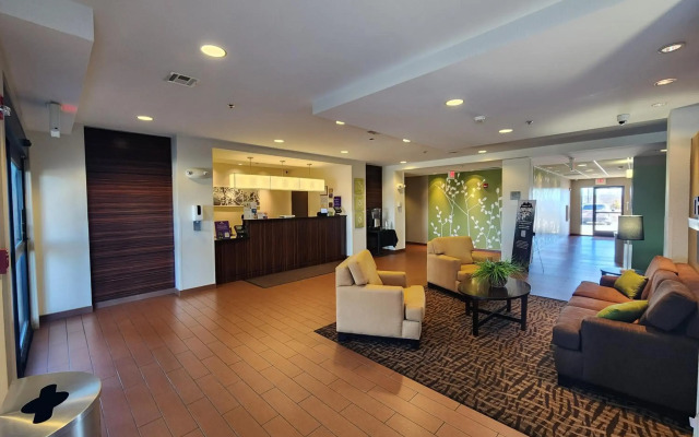 Sleep Inn & Suites