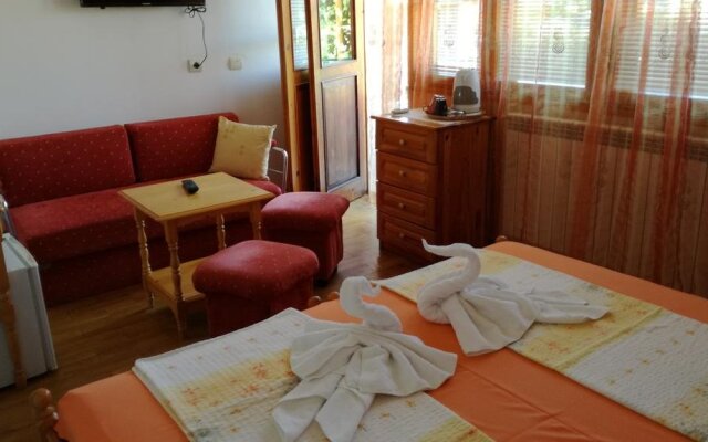 Guest house Zora 1