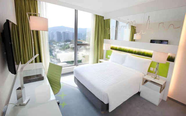 Dorsett Tsuen Wan, Hong Kong