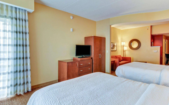 Courtyard by Marriott Bridgeport Clarksburg