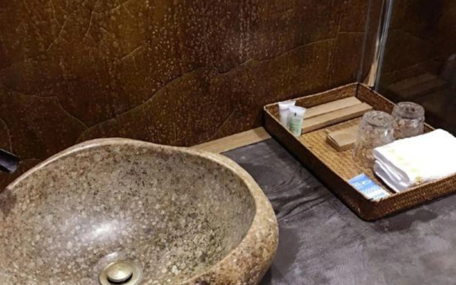 Huanran Tangchi Homestay (Qingchengshan Scenic Area)