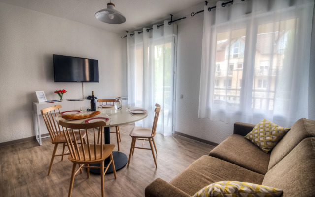 Zenitude Hotel-Residences Les Terrasses du Lac