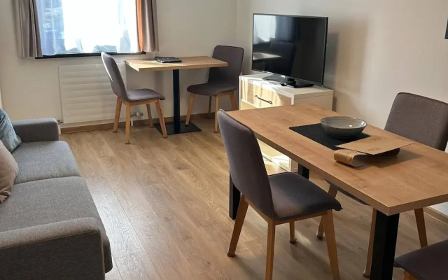 Apartment With ski Lift Right Outside the Door