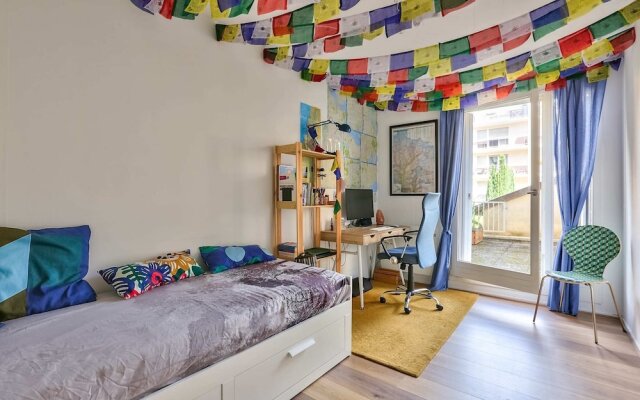 Charming 3 Room Apartment With Terrace - Strasbourg