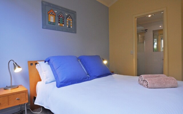 The Sails 4 - Central Location