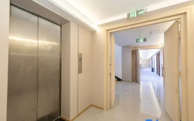 Jiangyou Fengcheng Qingli Hotel (Shengming International Plaza)