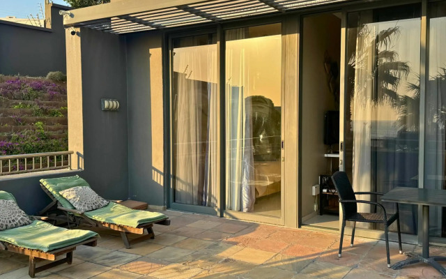 Infinity Self-Catering Apartments