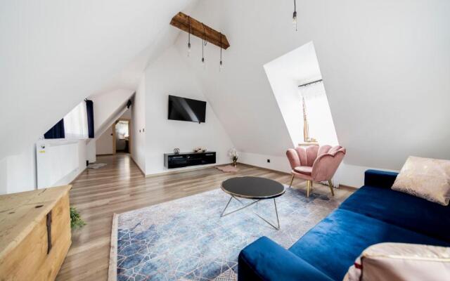 Atelier Jana Kasprowicza Apartamenty Stare Izby