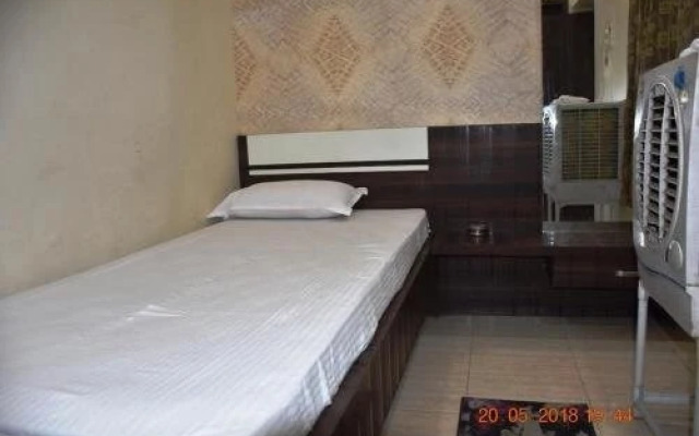 Hotel Sai Inn