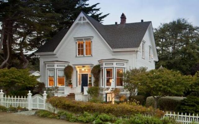 Inns of Mendocino