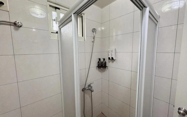 Eighty-eight B&B