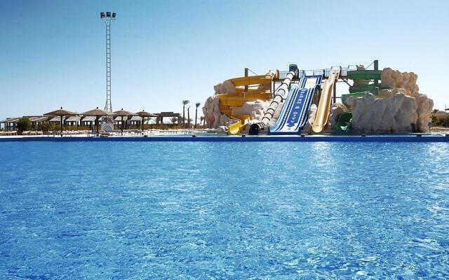Golden 5 Almas Palace Resort