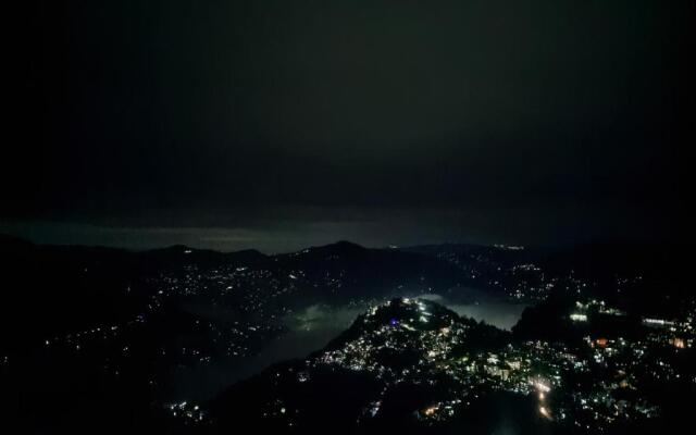 Great Eastern Valley Residency