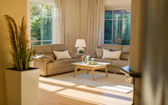 PREMIUM-LODGE im DER SÜDSCHWEDE ... Dein Gästehaus mitten in Zingst