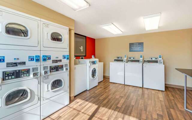 Extended Stay America Select Suites Chicago Vernon Hills Lin