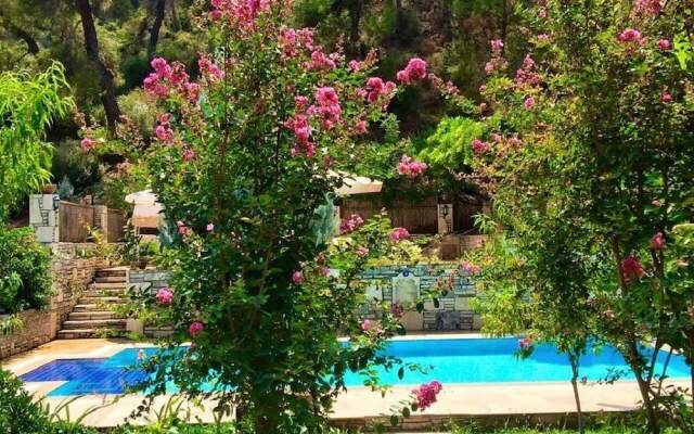 Kamarca House Hotel