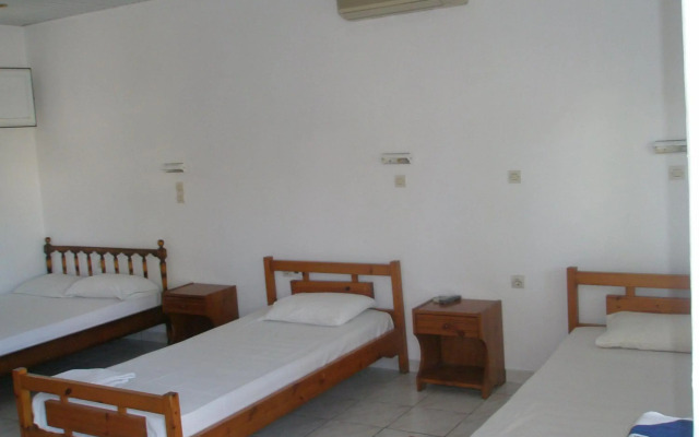 Nitsa Rooms